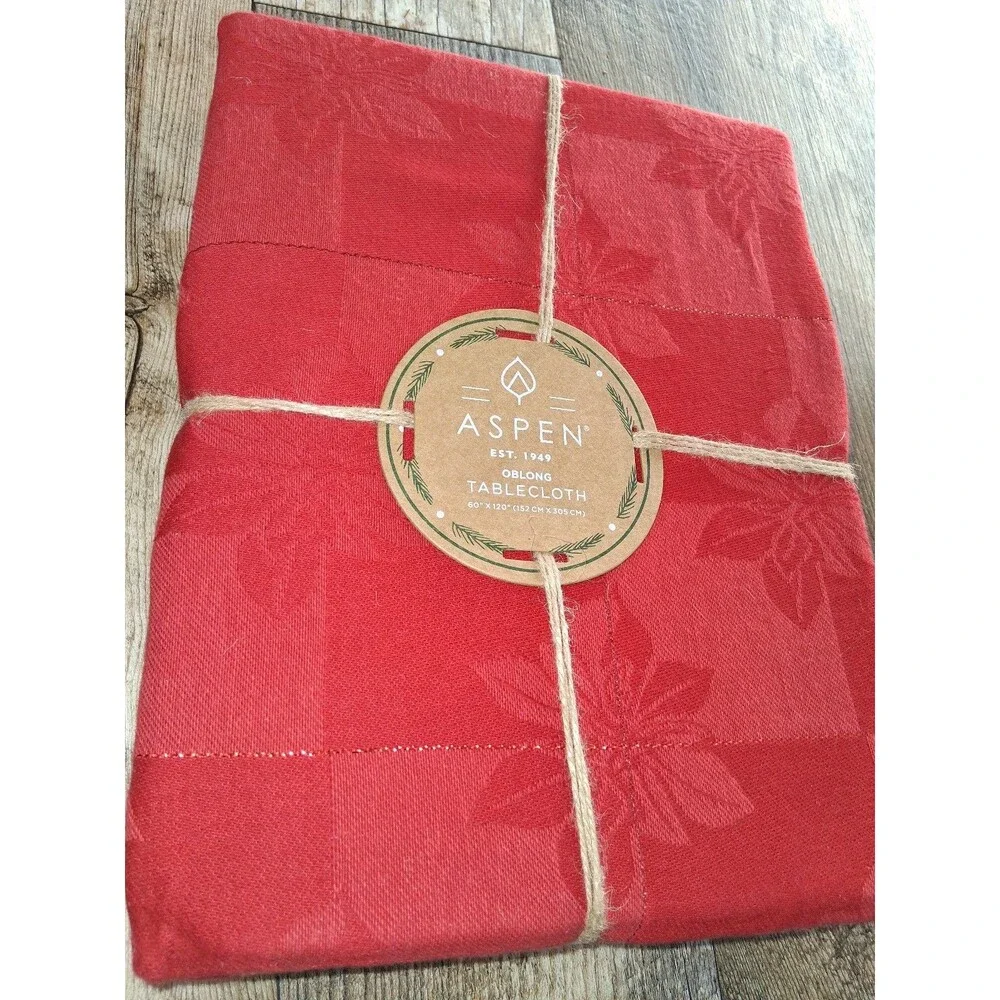 NEW! Aspen Christmas Tablecover, 60